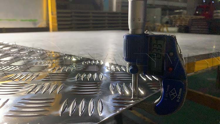 6061 aluminum diamond plate.jpg
